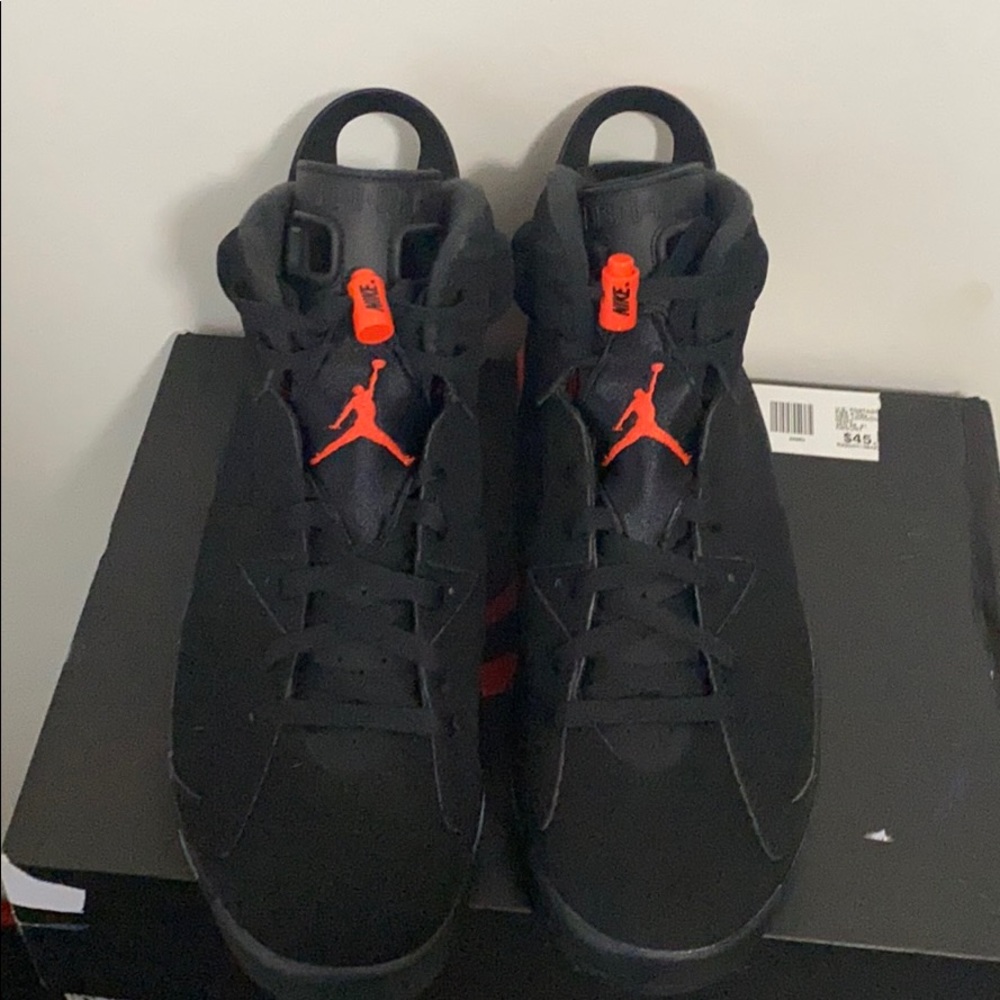 Retro 6 “Infrared” - Picture 5 of 5